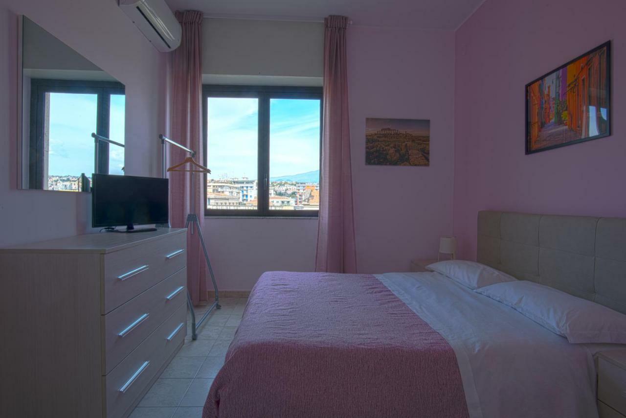 Ofelia House&Rooms Cibali Екстериор снимка